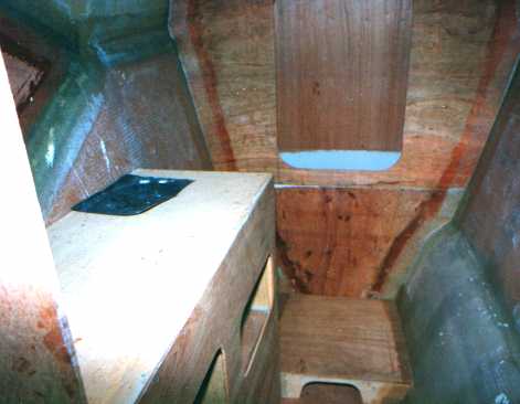 Scorpio heads and vanity unit