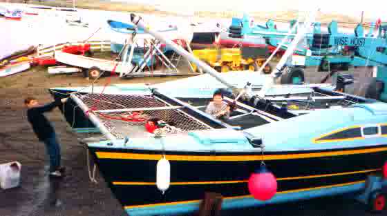 lowering a mast is child's play!