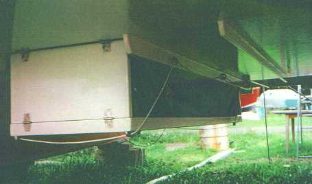 Pop bottom viewed from aft